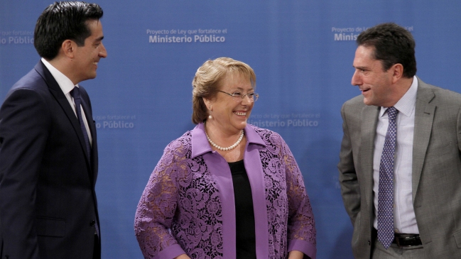 Bachelet firmó indicaciones a proyecto de Fortalecimiento a Ministerio Público