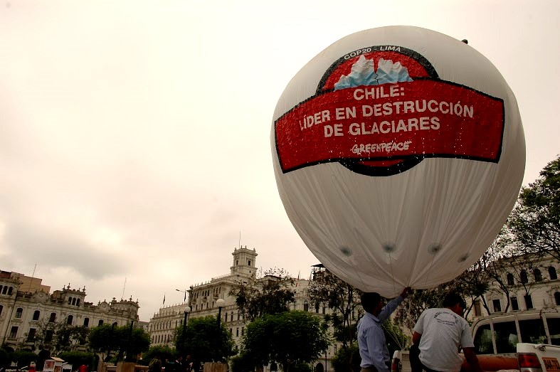 Greenpeace en Lima COP20: «Chile es líder en destrucción de glaciares»