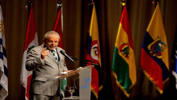 Lula: El desafío no es la integración política sino la de los pueblos