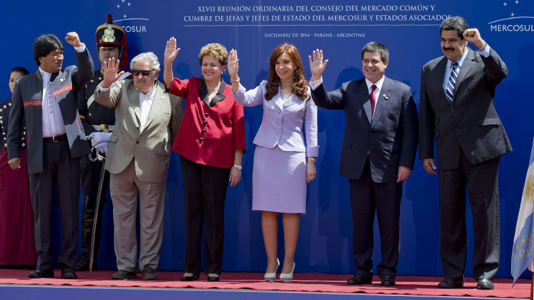Cumbre de Mercosur en Paraná es evaluada positivamente como otro paso hacia la integración