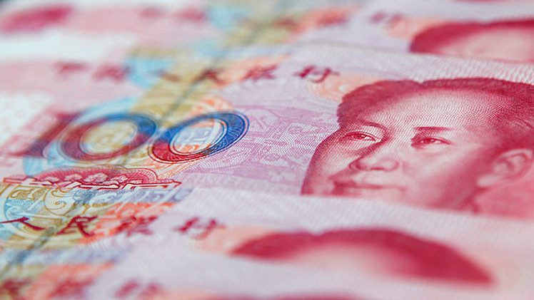 Medio alemán: «China ayuda al rublo para fortalecer el yuan»