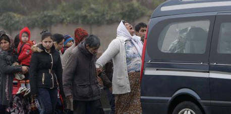 Alcalde francés negó el entierro de un bebé gitano en cementerio público
