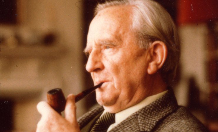 J.R.R. Tolkien y su vida: un hombre para gobernar el universo de la Tierra Media