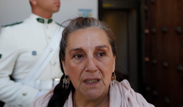 Madre de Catrileo reconoce valentía de Huenchumilla y denuncia que Bachelet no haya frenado violencia de carabineros