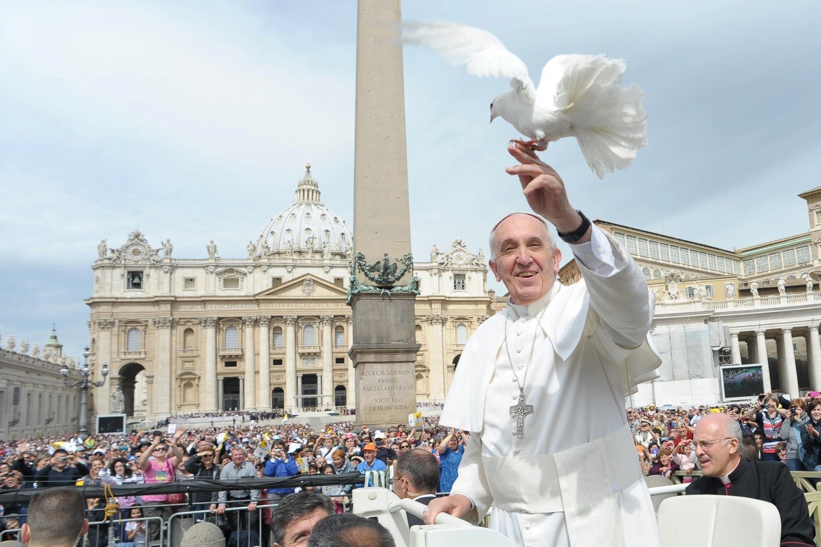 El Papa Francisco centra su primera encíclica en la defensa de la naturaleza