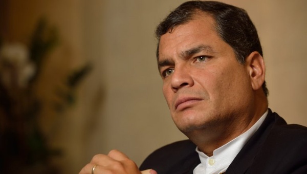 Rafael Correa compara la situación en Venezuela con el Chile de Allende