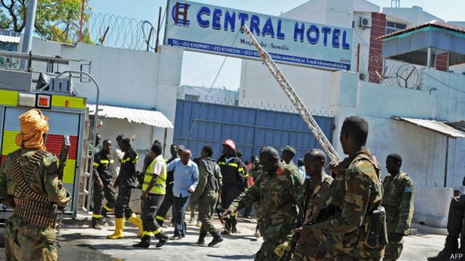 Atentado en Mogadisco deja, al menos, diez muertos