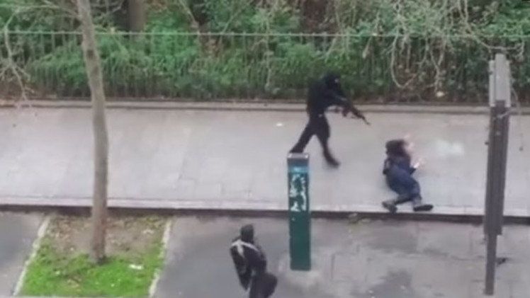 Un video censurado del ataque a ‘Charlie Hebdo’ genera profundas dudas