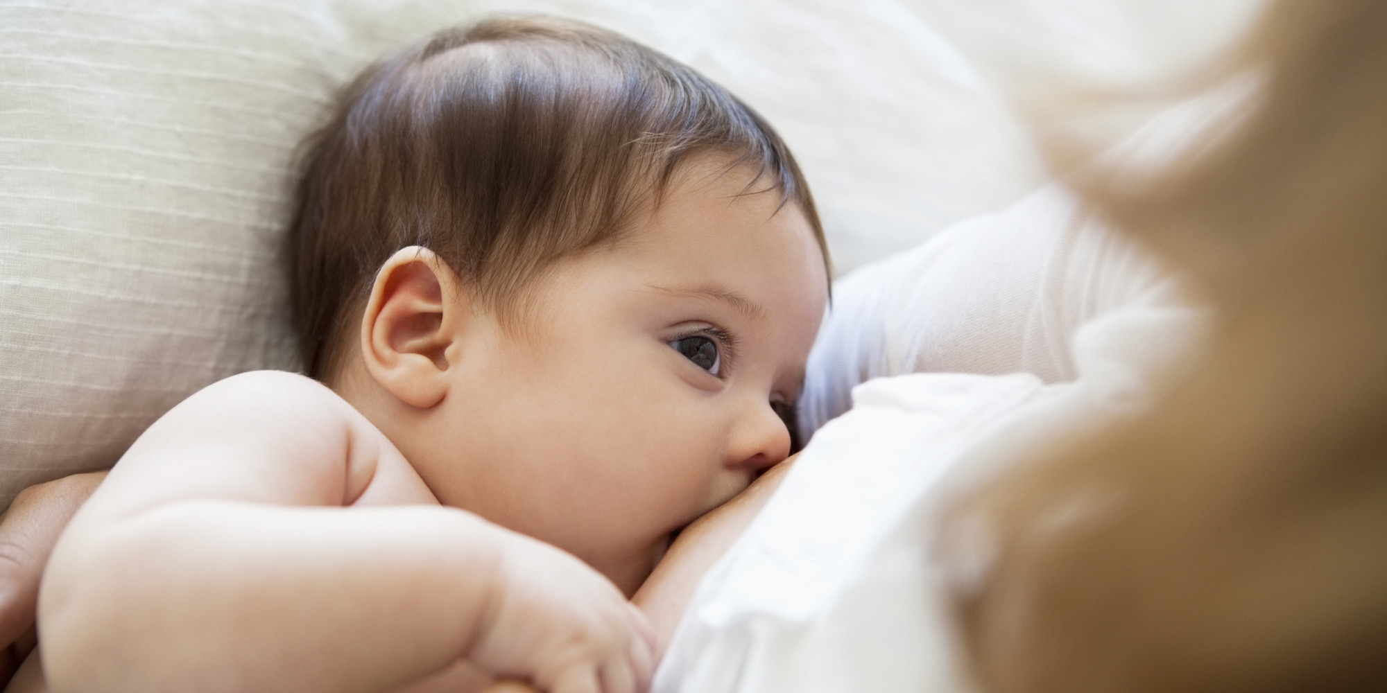 Los bebés que se alimentan con leche materna corren un menor riesgo de exposición al arsénico