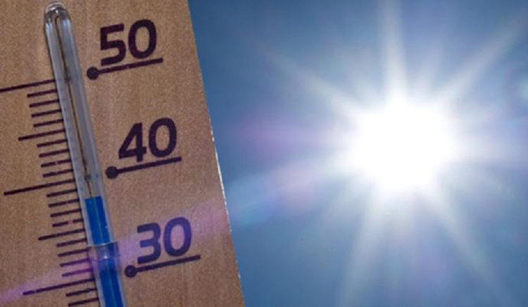 Viernes de mucho calor: Pronostican 39°C en Los Andes, 38°C en Colina y 37°C en Santiago