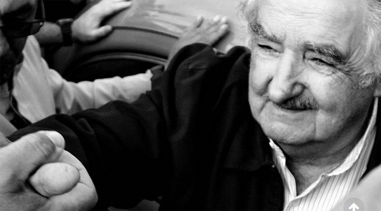 Rifan almuerzo con Pepe Mujica para financiar elecciones municipales