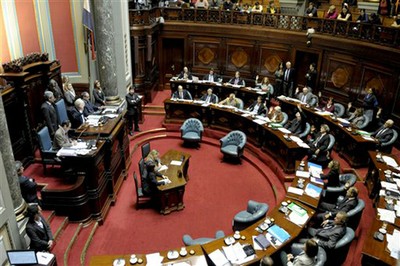 Los nuevos legisladores de Uruguay asumen hoy