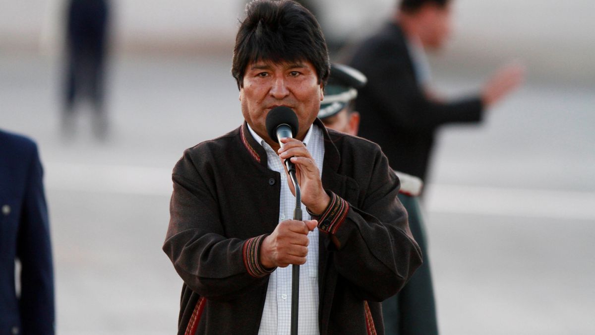 Evo Morales ordena investigar supuestos vuelos de aviones militares chilenos sobre territorio boliviano