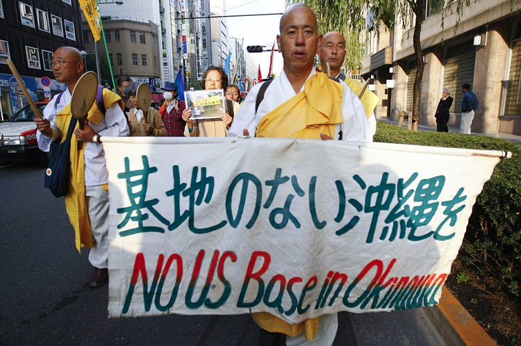 Fuerte oposición ciudadana ante la construcción de una base miliar estadounidense en Okinawa