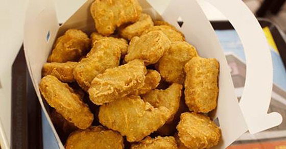 McDonald’s acaba de retirar 1 millón de nuggets, el motivo les dará asco