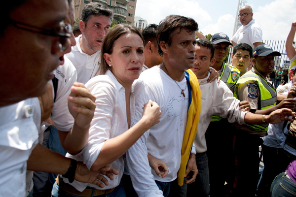 El único «derecho» que no tiene la oposición venezolana es a dar un golpe