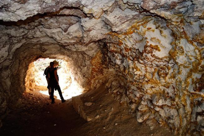 México: Grupo armado roba 8,5 millones de dólares en oro de una mina