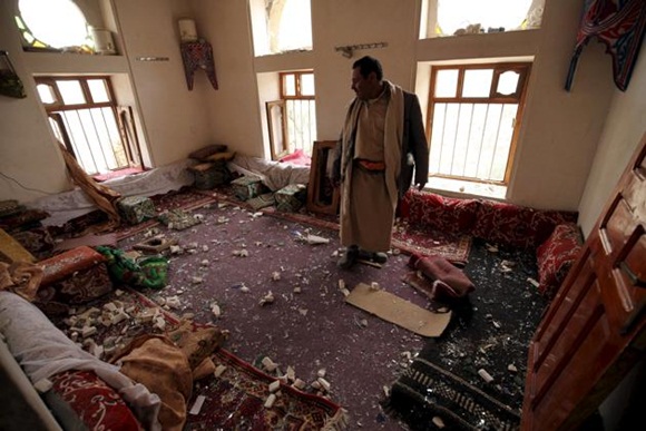 En Yemen continúan lloviendo bombas