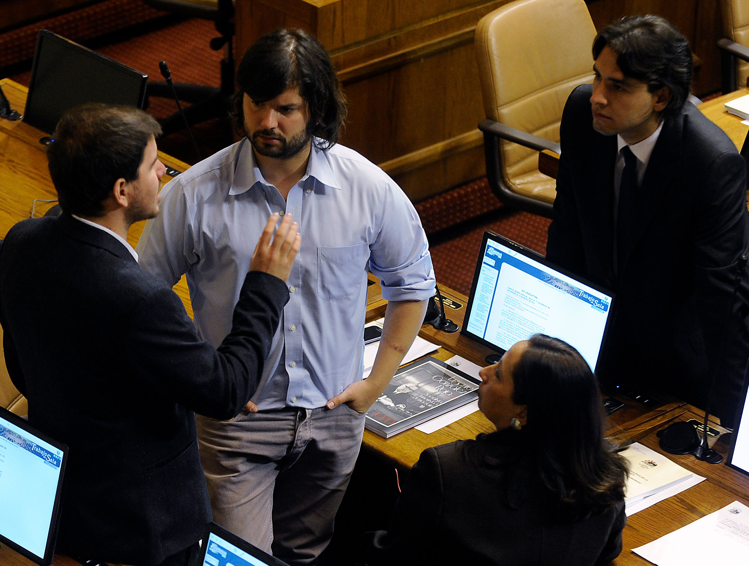 Boric, Mirosevic y Jackson presentan proyecto que elimina el fuero parlamentario