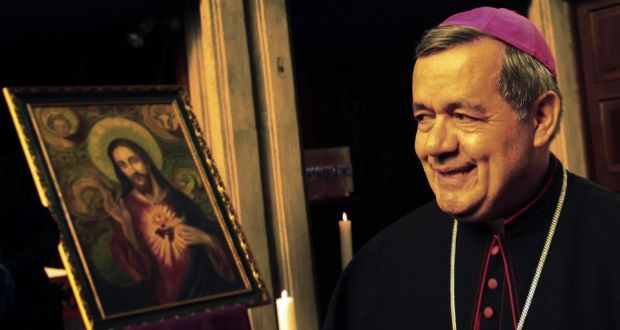 Vaticano ratifica a cuestionado sacerdote Juan Barros como Obispo de Osorno.