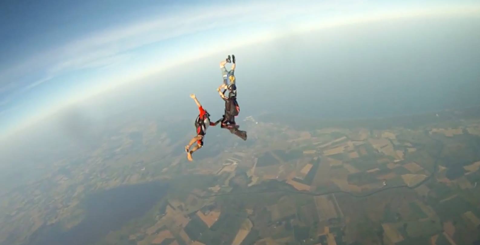 Esto es lo que sucede cuando una Go Pro cae desde más de 3.000 metros de altura