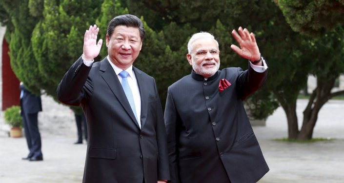 China e India firman 24 acuerdos de cooperación