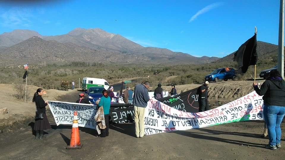 Vocero de Defensa Caimanes: «Carabineros funciona como guardias privados de Luksic»