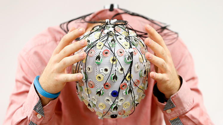 Bienvenidos al futuro: ‘Descargar’ el cerebro en el ordenador y vivir eternamente será posible