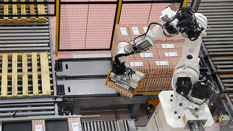 Una fábrica china reemplaza al 90% de los trabajadores por robots