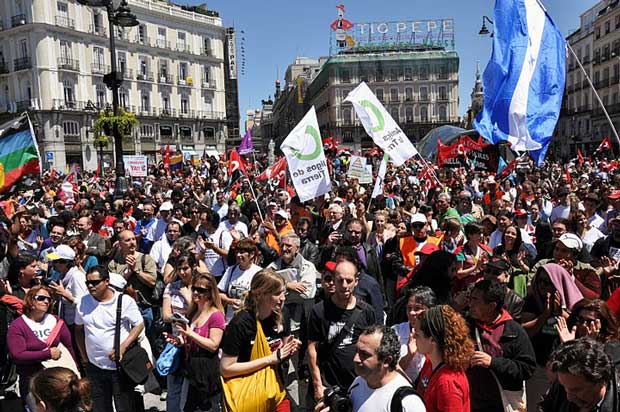 Movimientos latinoamericanos y europeos discuten alternativas al neoliberalismo