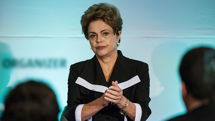 ¿Se prepara un «golpe suave» contra Dilma Rousseff?