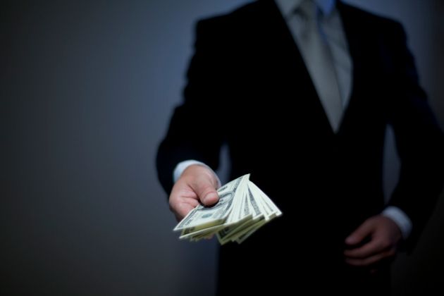 Comisión de la Cámara aprobó indicación que prohíbe aportes de empresas a partidos