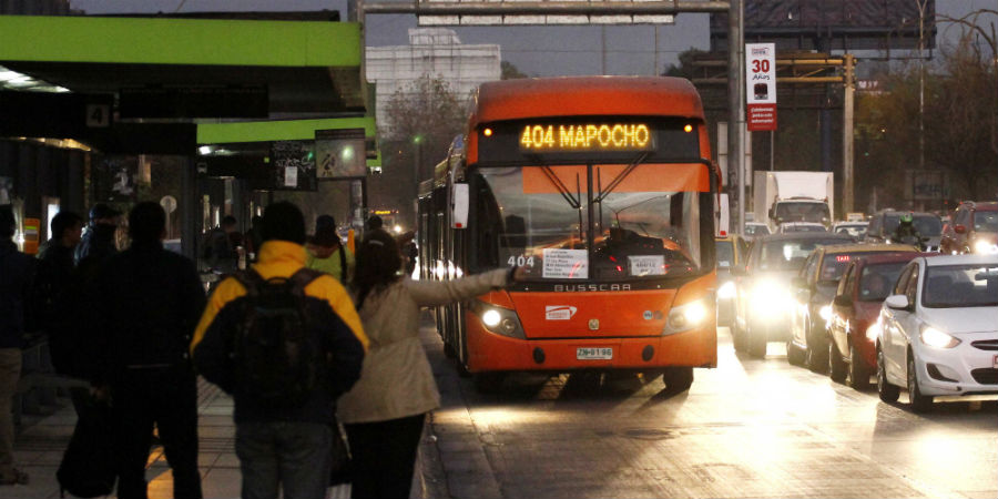 Transantiago: Ministerio de Transportes diseñará cabina de seguridad para los conductores