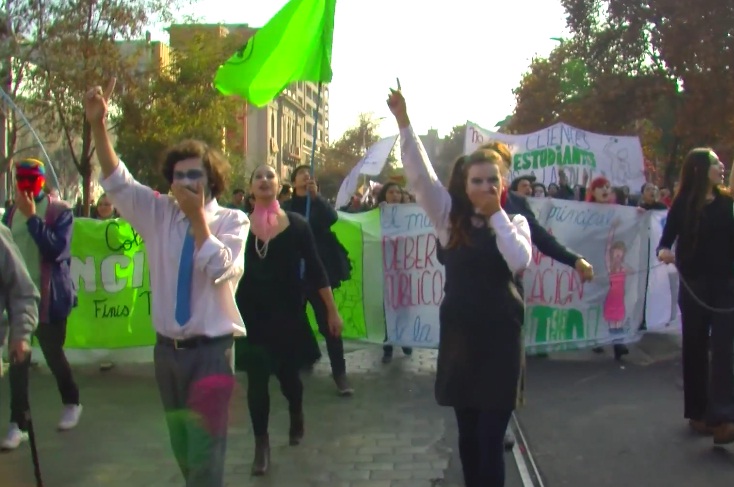 Marcha de las propuestas: Estudiantes y profesores demandaron más participación en las reformas