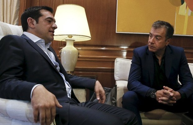 Tsipras denuncia “responsabilidad criminal” del FMI por crisis griega