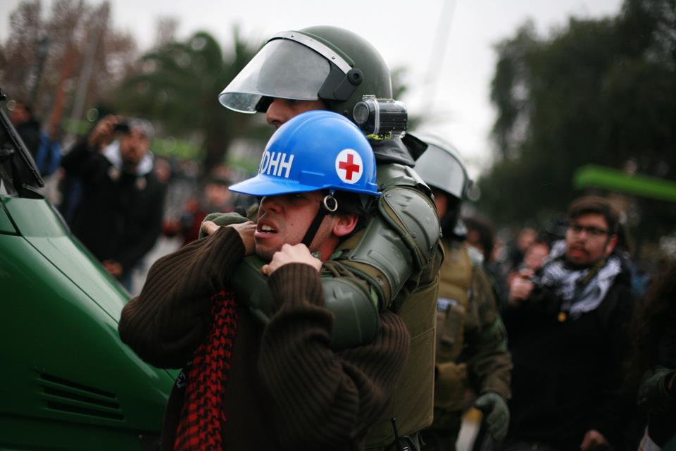 Reportaje: La policía militarizada que reprime las protestas sociales en Chile [VIDEO]