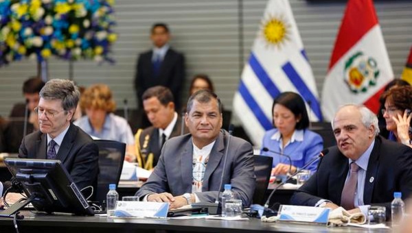 Presidente Rafael Correa: cuidado ambiental va ligado a superación de la pobreza