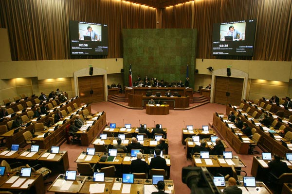 Cámara de Diputados discute hoy ley corta de gratuidad