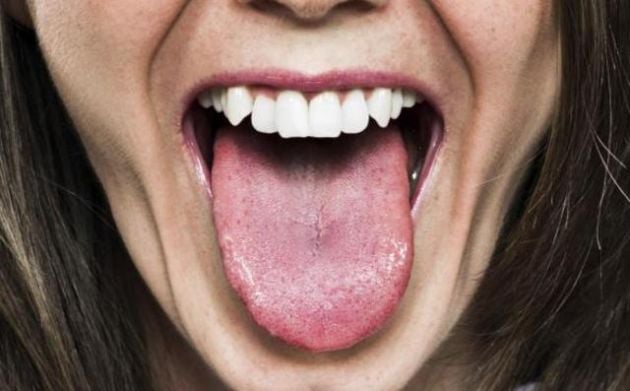 Mira: Nuestra lengua alberga grandes secretos sobre nuestra salud