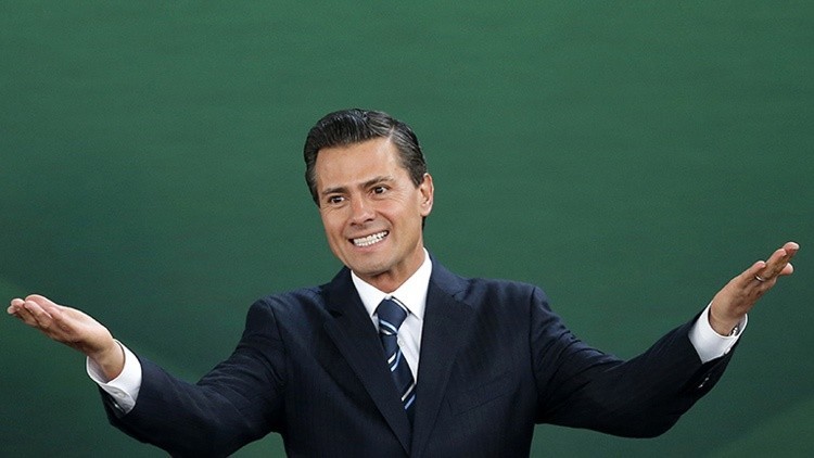 México: El presidente Peña Nieto plagió el 29% de su tesis