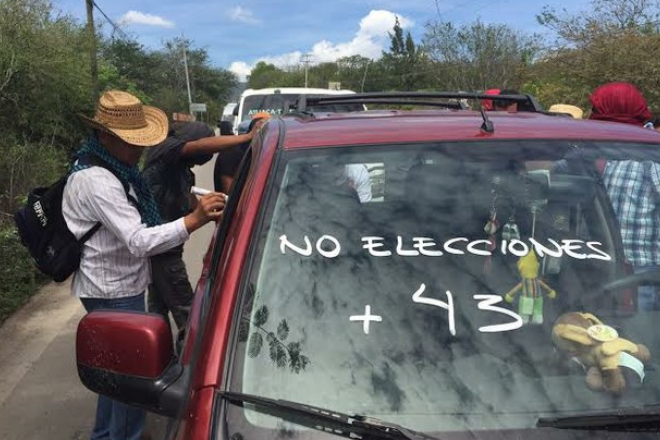 México: abren las mesas electorales en medio de las protestas al sur del país