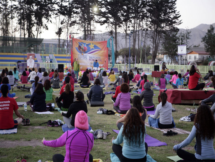 Únete al día Internacional del Yoga