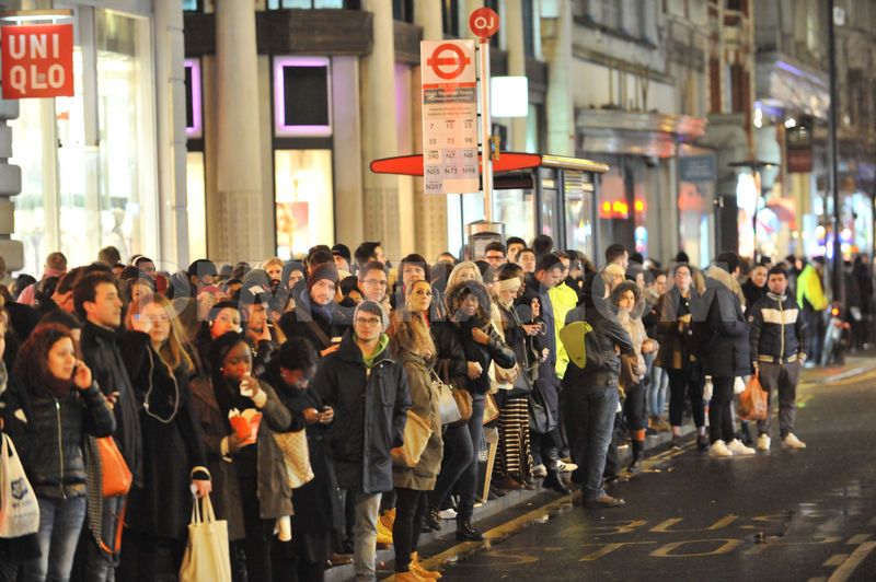 Trabajadores secundan la mayor huelga de metro en Londres en 13 años