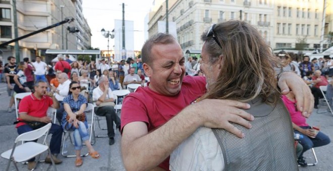 El ‘no’ aventaja en 20 puntos al ‘sí’ en el referendo griego
