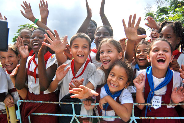 La OMS llama al mundo seguir el ejemplo de La Habana y su derrota al VIH infantil