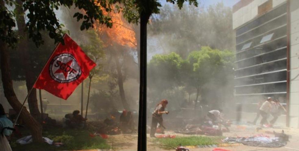 Turquía: Ataque contra centro kurdo deja al menos 28 muertos