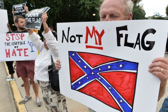 Se aprueba el retiro de la bandera confederada en Carolina del Sur