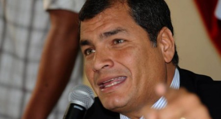 Correa llamó a la unidad para enfrentar el orden mundial capitalista