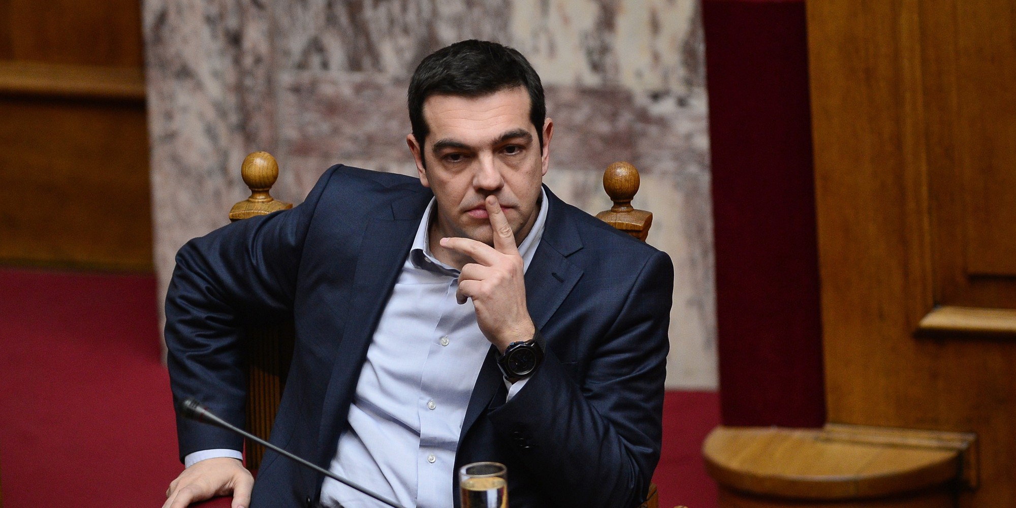 Sigue el chantaje de la Troika y las concesiones del Gobierno griego