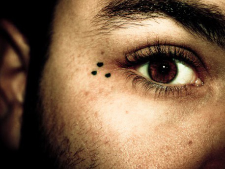 Descubre qué significan los tatuajes de las principales bandas criminales del mundo